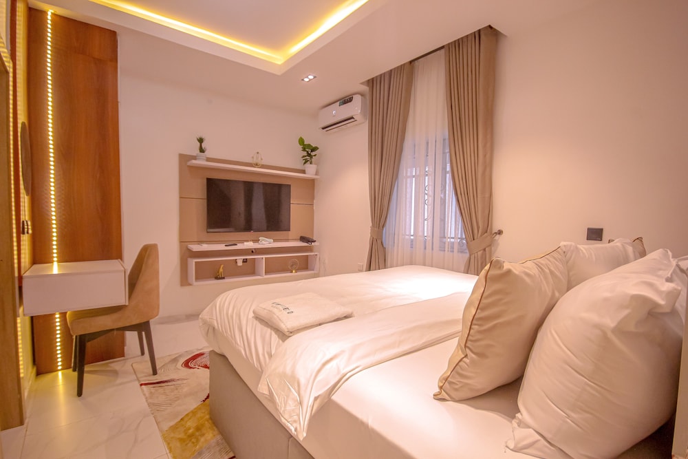 greyfield apartments