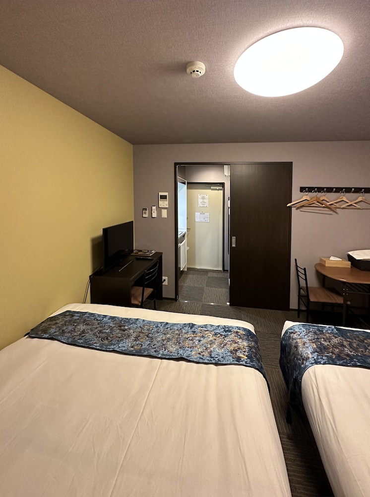 miro kyoto nijo hotel