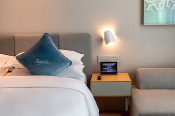 pagoda hotel shenzhen