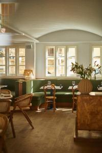 the agora hotel adults only