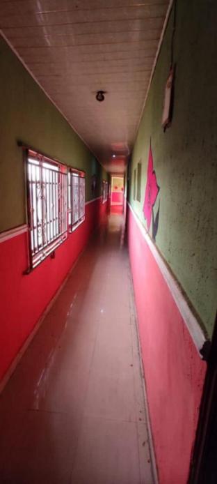 Townhall Hotel & Suites,Lagos>>Ikeja,2 star