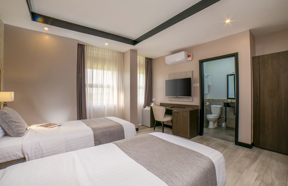 source of the nile hotel namanve