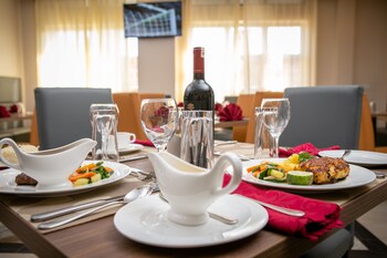 source of the nile hotel namanve