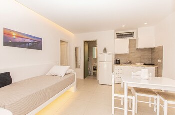 crystal suites