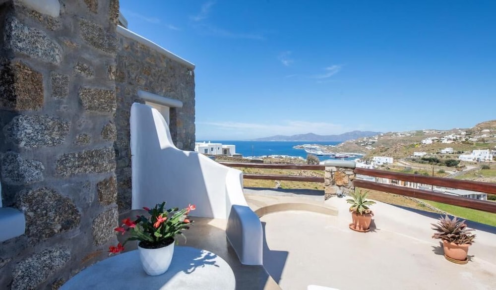 crystal suites