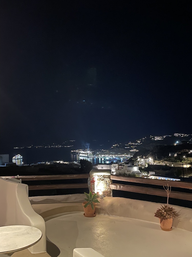 crystal suites
