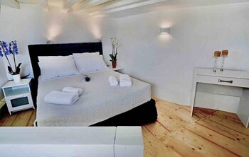 crystal suites
