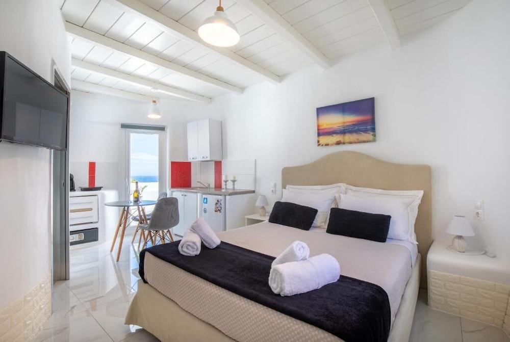 crystal suites