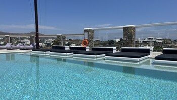 crystal suites