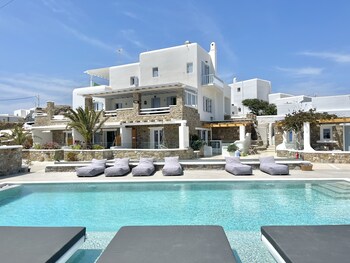 crystal suites