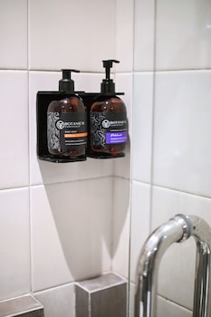 miers kuningan artotel curated