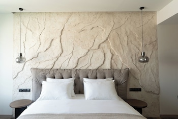 athens design suites