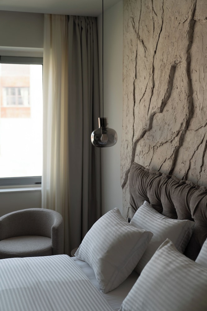 athens design suites