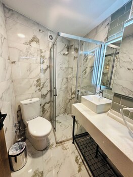 nice royal suite