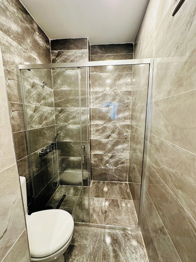 nice royal suite