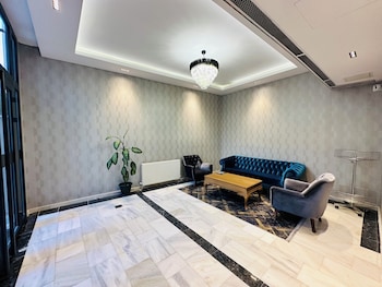 nice royal suite