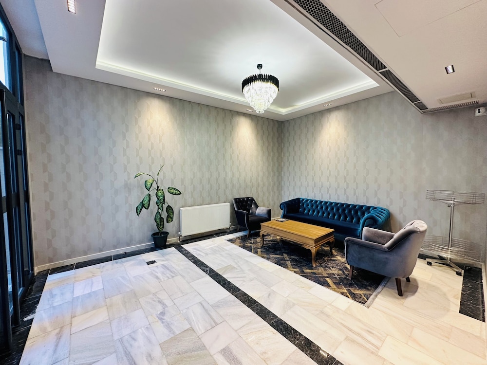 nice royal suite