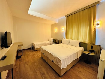 nice royal suite