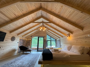 riverside suite and bungalow