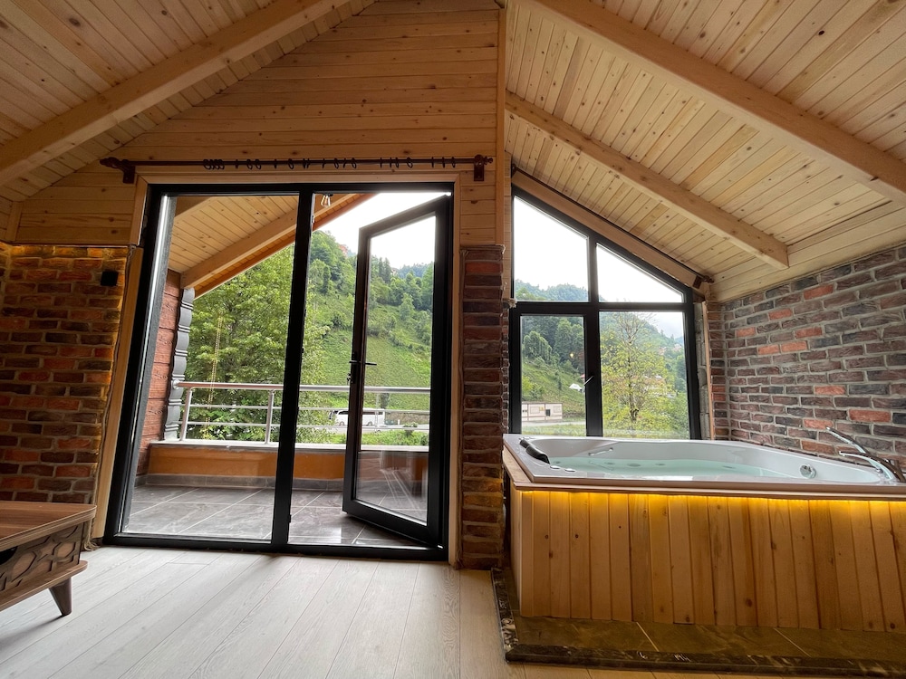 riverside suite and bungalow