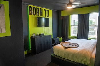 mari jean hotel adults only gay hotel