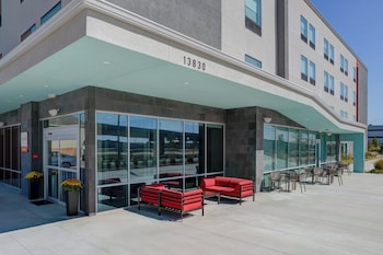 avid hotels austin nw lakeline an ihg hotel