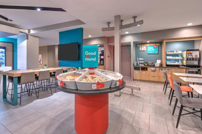 avid hotels austin nw lakeline an ihg hotel