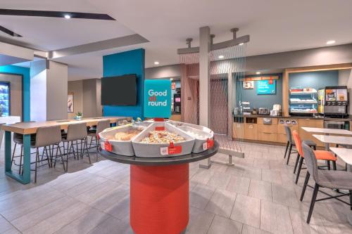 avid hotels austin nw lakeline an ihg hotel