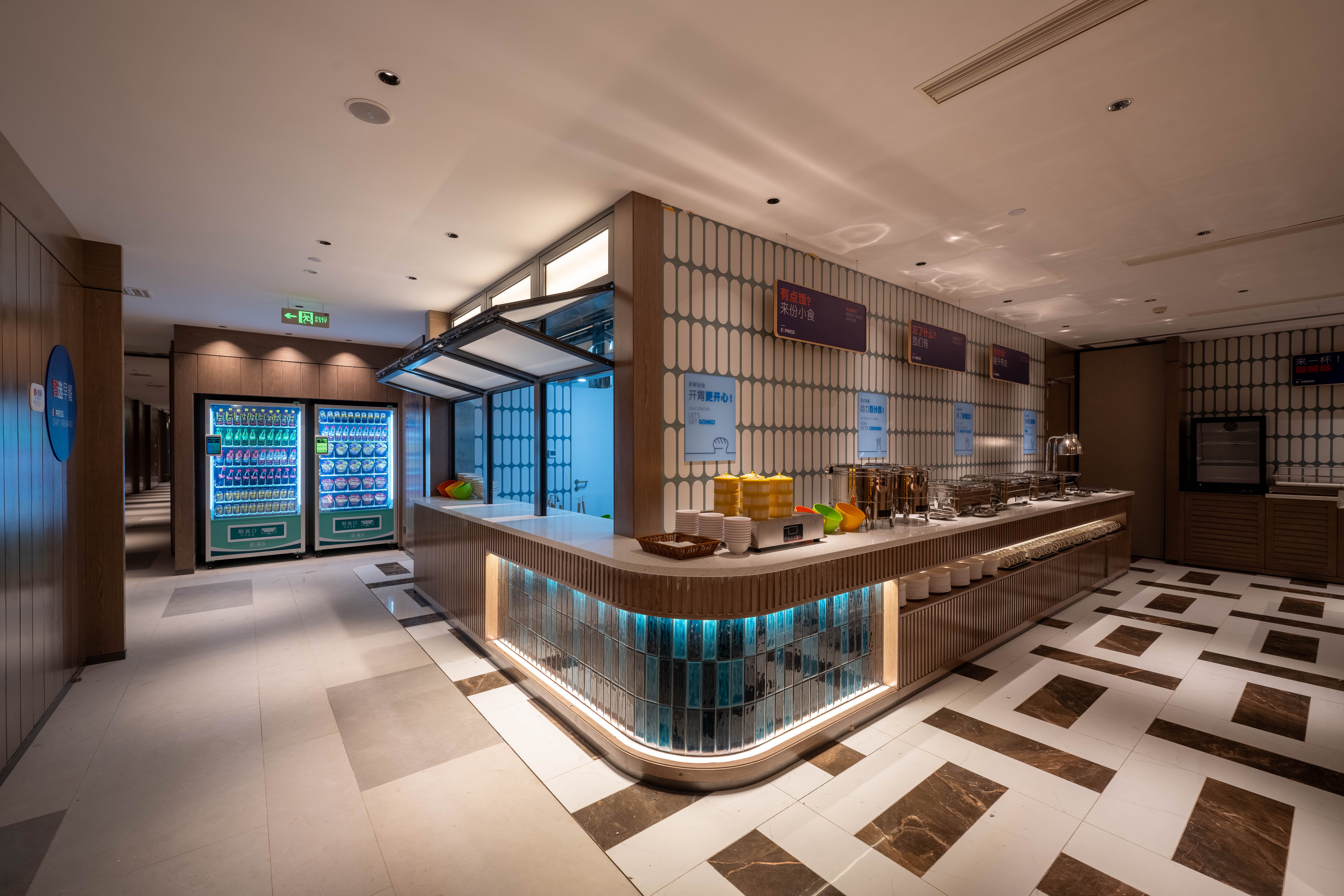 holiday inn express shanghai pujiang lianhang road an ihg hotel