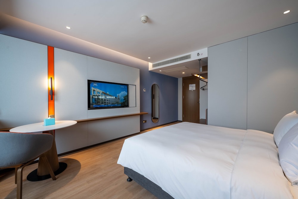 holiday inn express shanghai pujiang lianhang road an ihg hotel