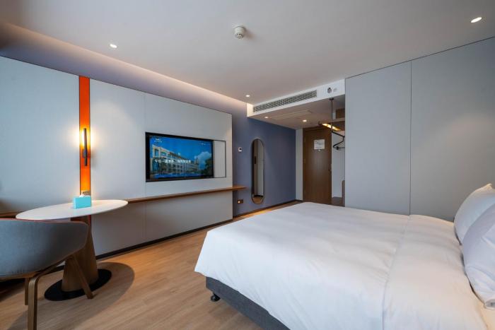 holiday inn express shanghai pujiang lianhang road an ihg hotel