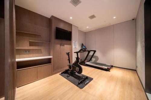 holiday inn express shanghai pujiang lianhang road an ihg hotel