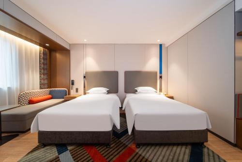 holiday inn express shanghai pujiang lianhang road an ihg hotel