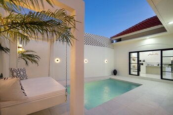 villa affinity canggu by azure