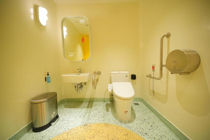 go hotel sriracha at central si racha