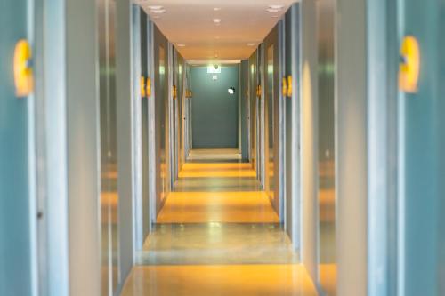go hotel sriracha at central si racha