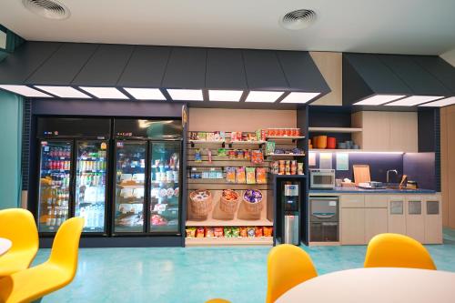 go hotel sriracha at central si racha