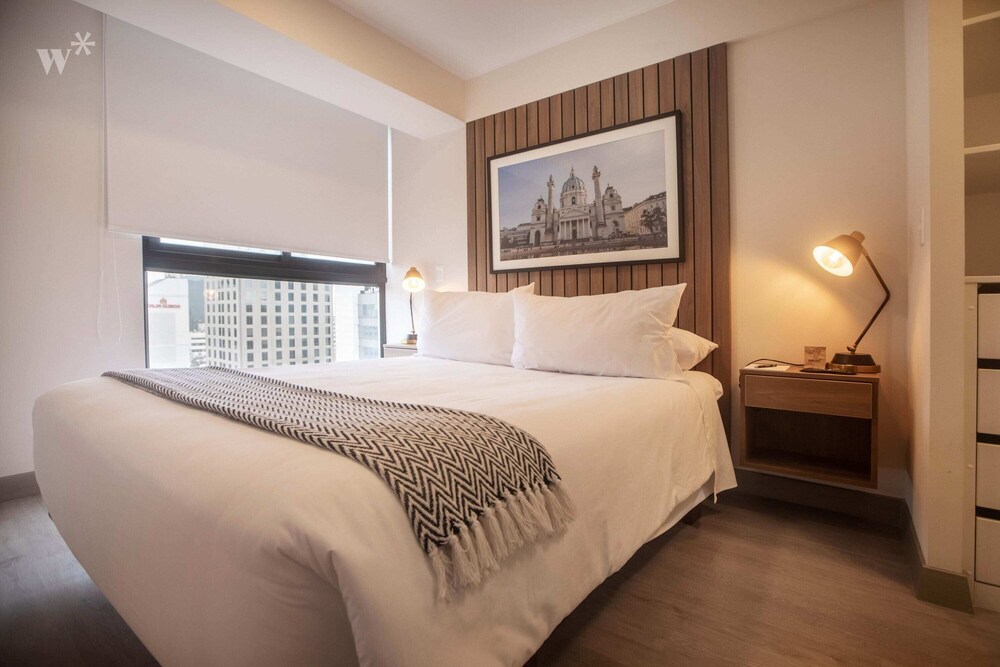 wynwood dean valdivia