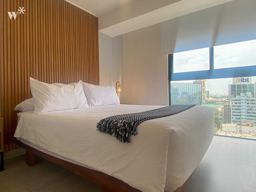 wynwood dean valdivia