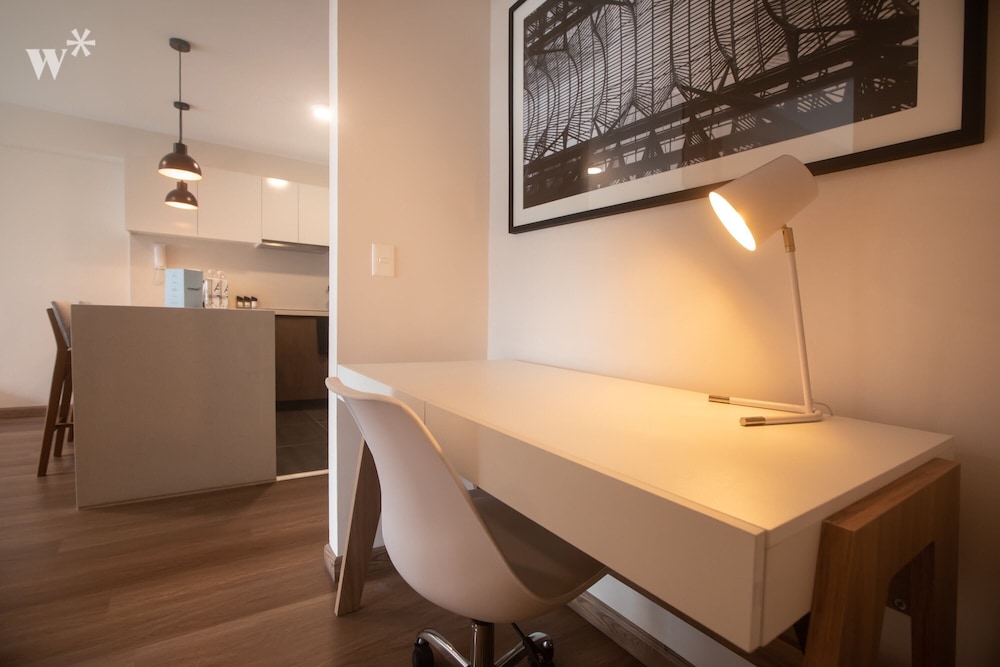 wynwood dean valdivia