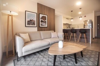 wynwood dean valdivia