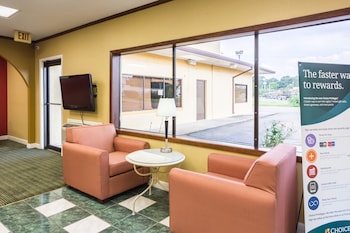 Rodeway Inn,Hazlehurst>>Crystal Springs,2 star
