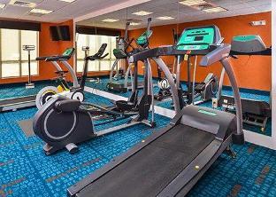 holiday inn express and suites junction city by ihg