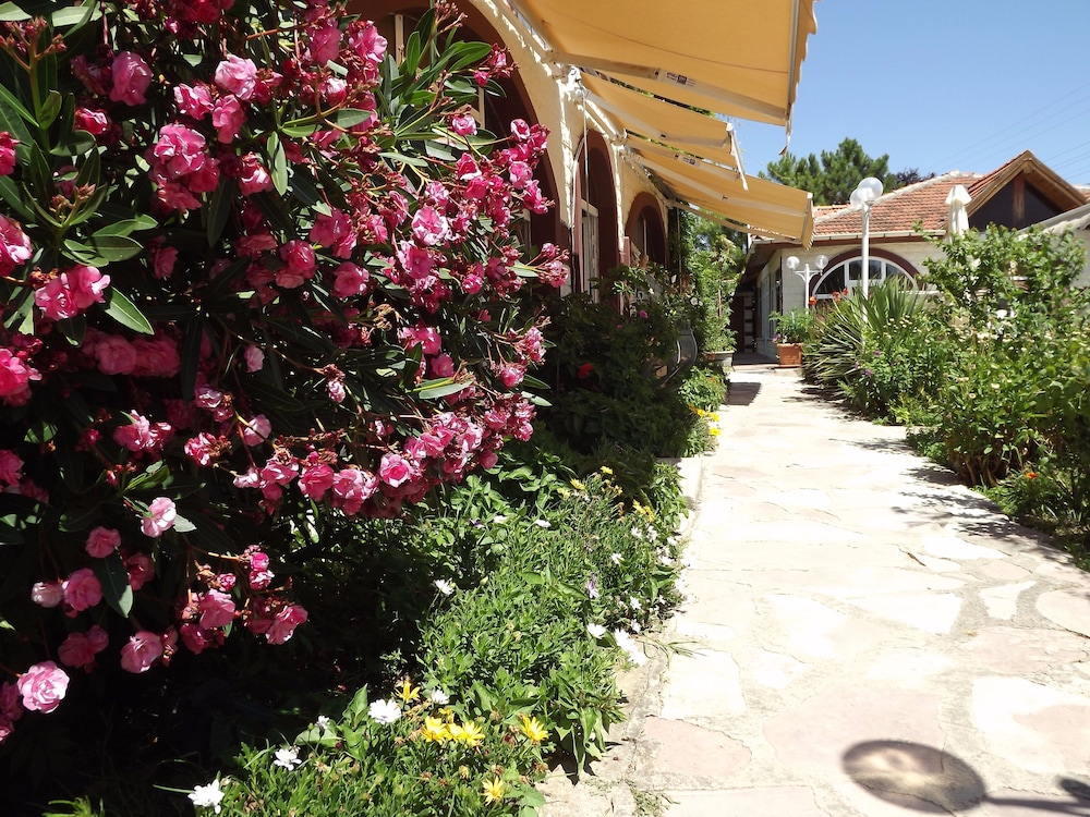 hamsilos tatil koyu and apart hotel