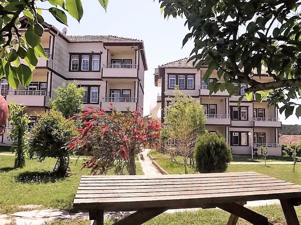 hamsilos tatil koyu and apart hotel