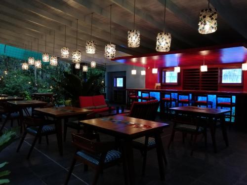 chirripo art hotel