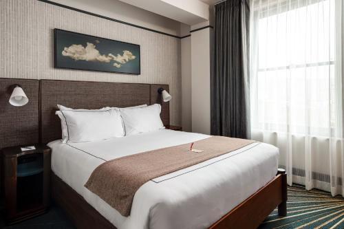 flat iron hotel