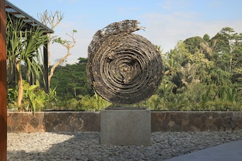 cicada luxury resort ubud