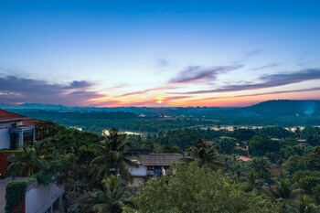 Grand Mercure Goa Candolim,Goa>>Candolim,5 star