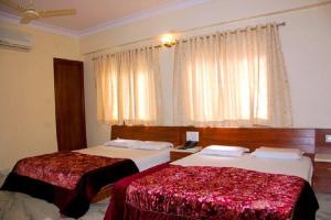 The Sky Comfort Hotel Shri Vithalesh,India>>Nathdwara,2 star